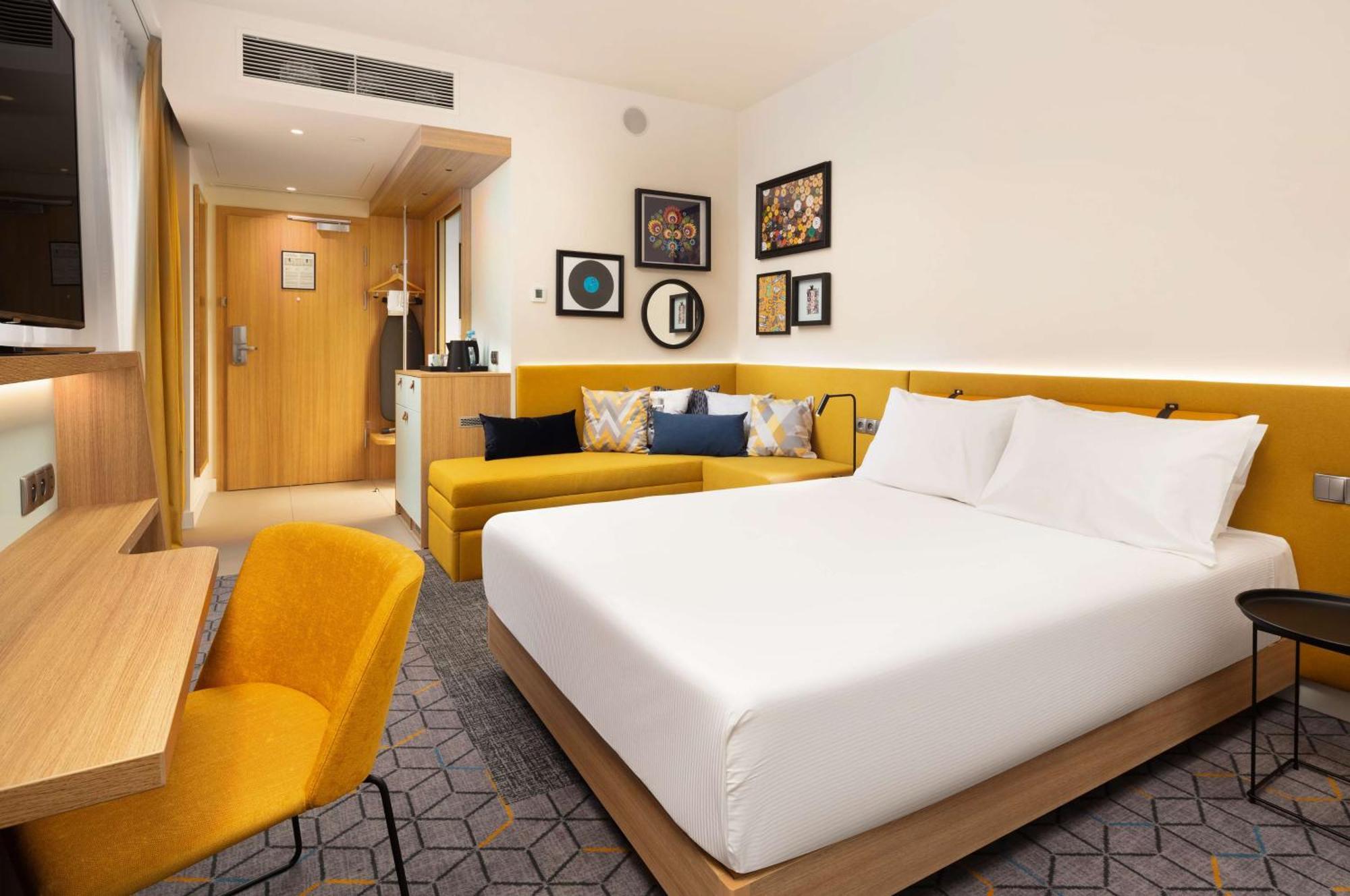 Hampton By Hilton Lodz City Center ภายนอก รูปภาพ