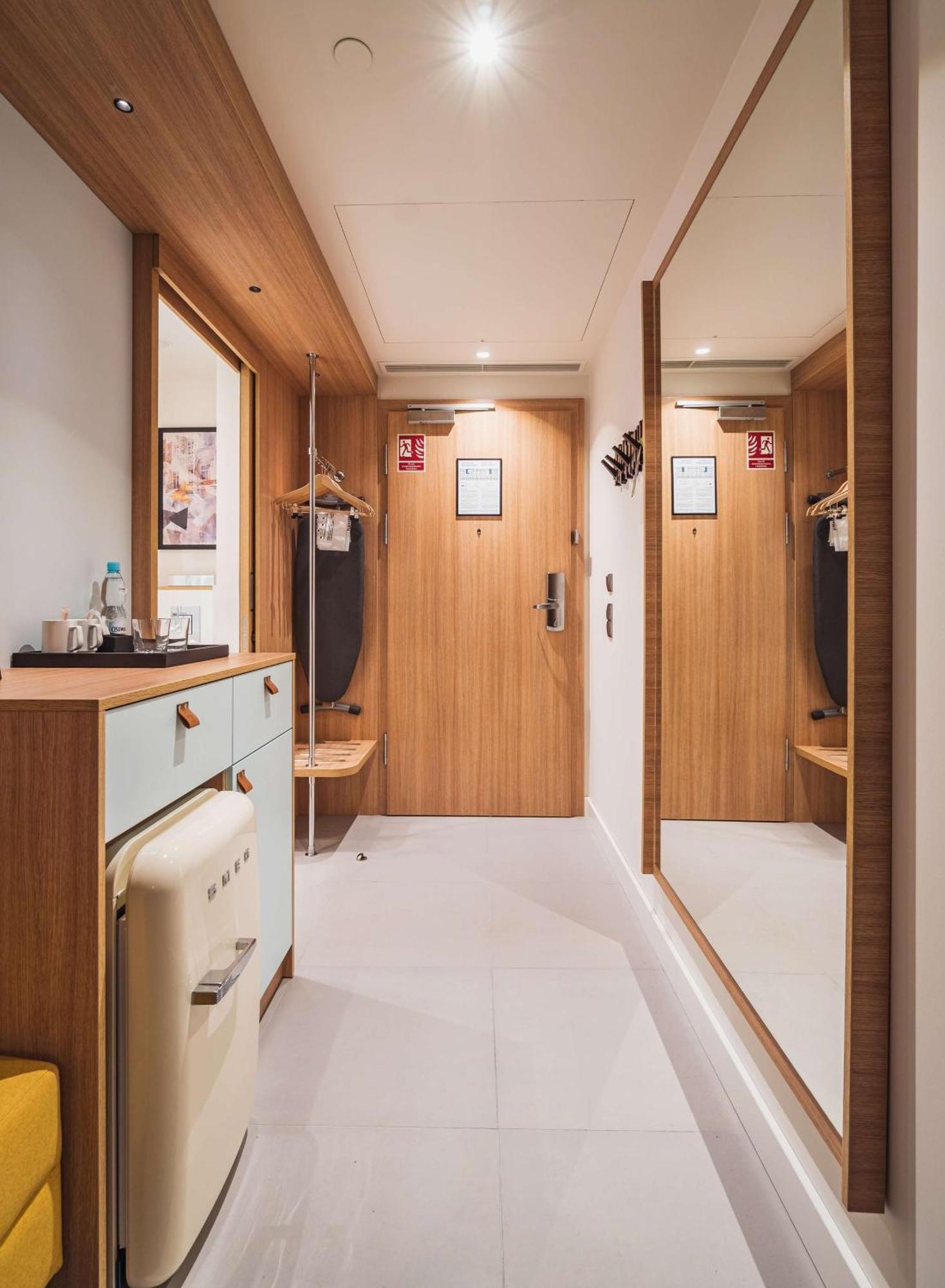 Hampton By Hilton Lodz City Center ภายนอก รูปภาพ