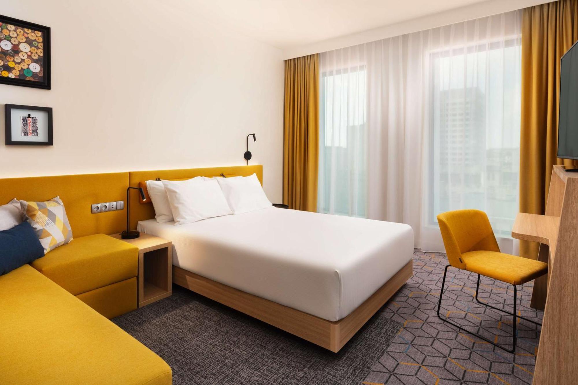 Hampton By Hilton Lodz City Center ภายนอก รูปภาพ