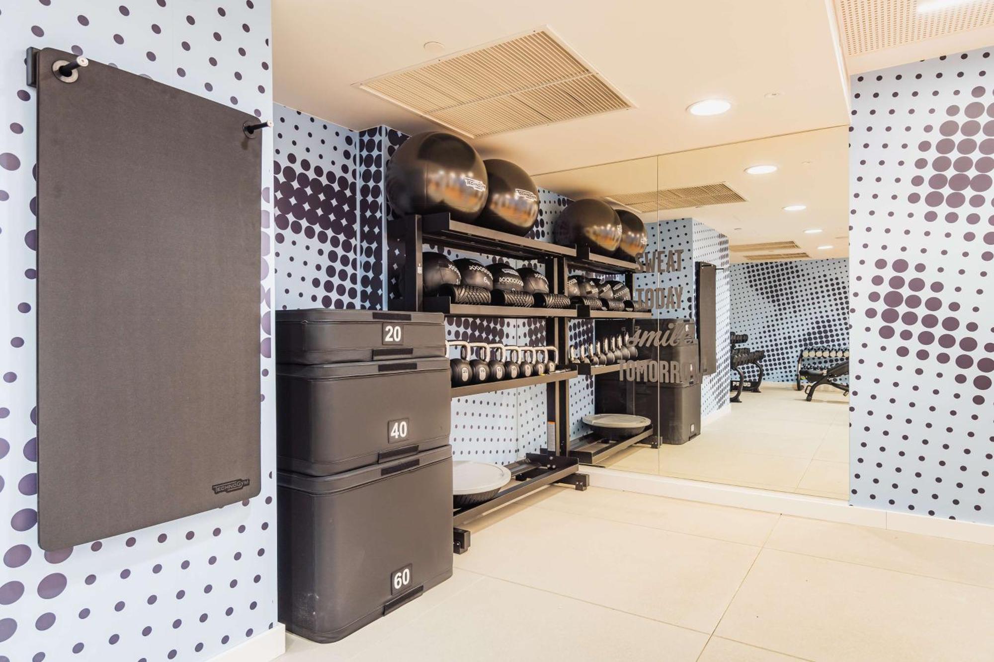 Hampton By Hilton Lodz City Center ภายนอก รูปภาพ