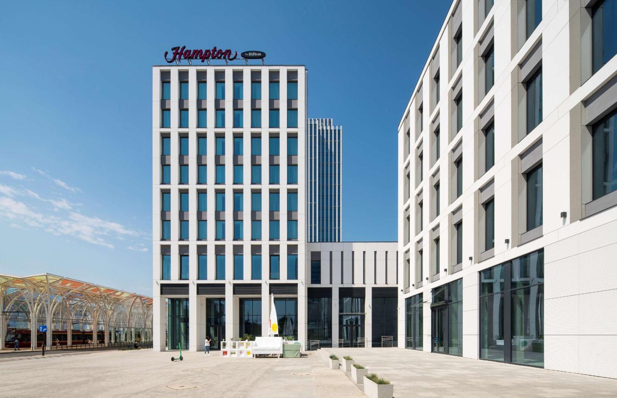 Hampton By Hilton Lodz City Center ภายนอก รูปภาพ
