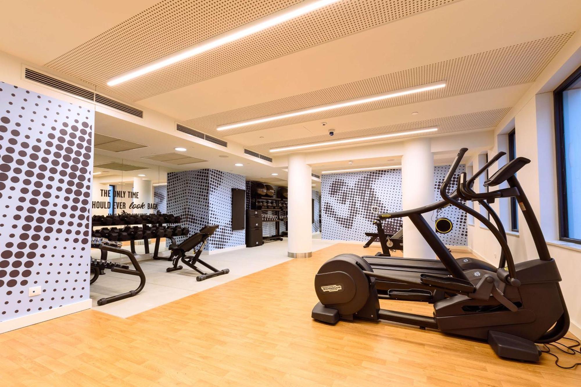 Hampton By Hilton Lodz City Center ภายนอก รูปภาพ